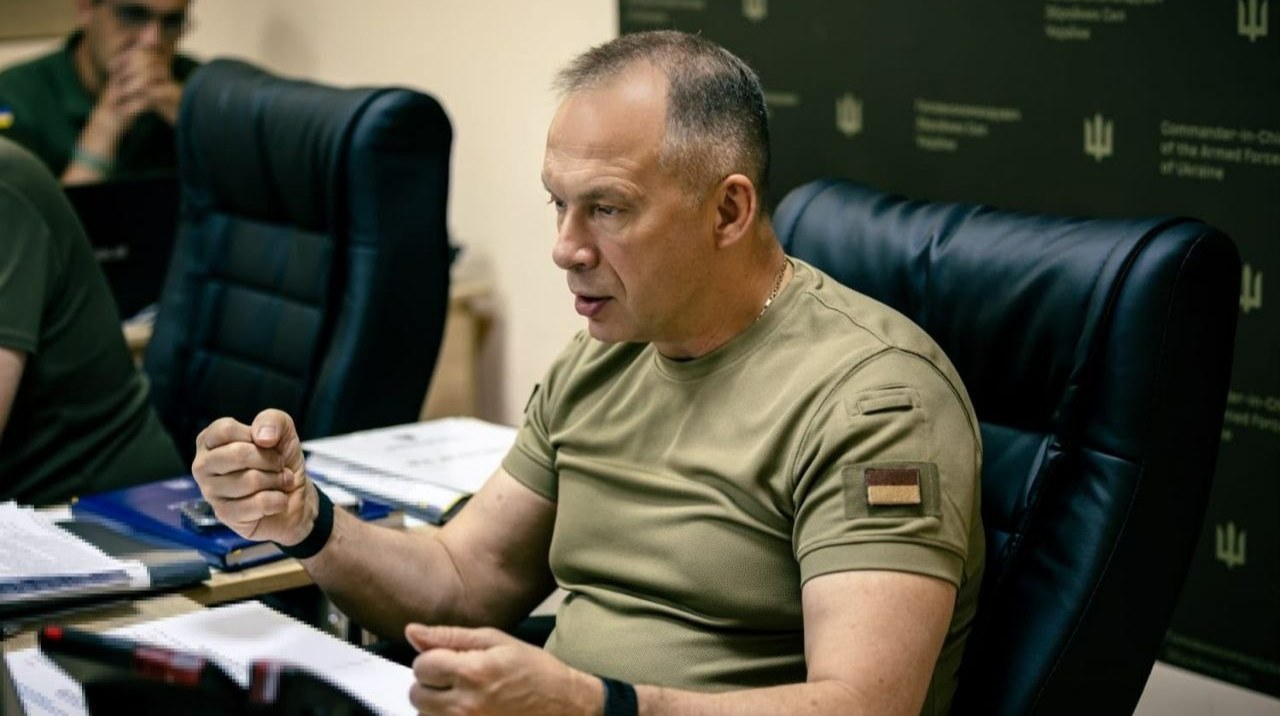 Сирський та Федоров — конфлікт головкома та ексміністра оборони