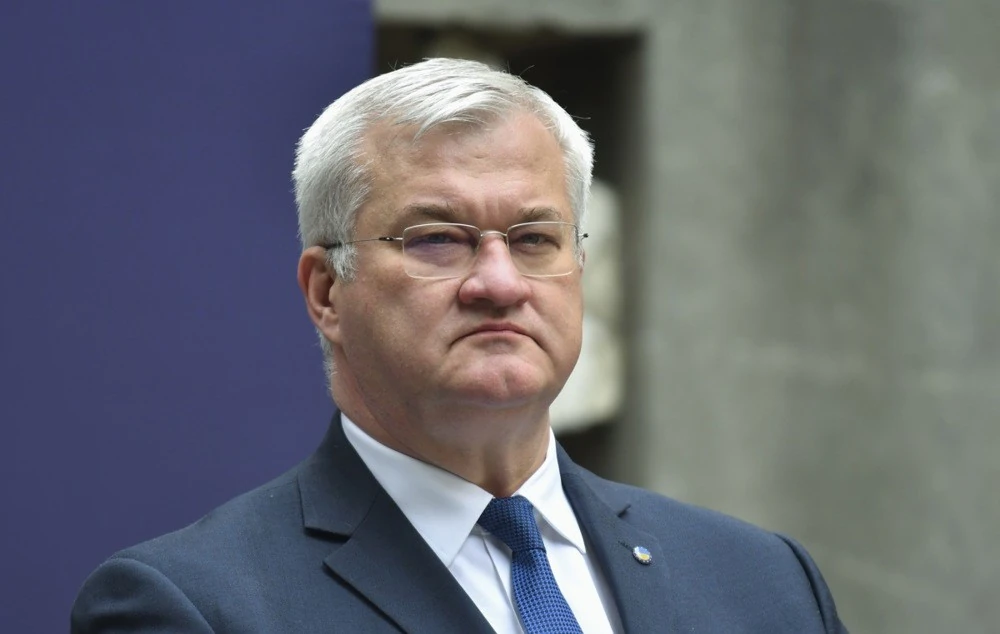 Хто виступив проти виключення Усманова і Фрідмана з санкцій ЄС: позиції Сибіги, Зеленського та Кулбергса