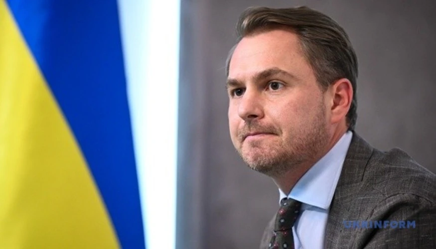 Кравченко оголосив про закордонне відрядження: що змінилося після його заяв