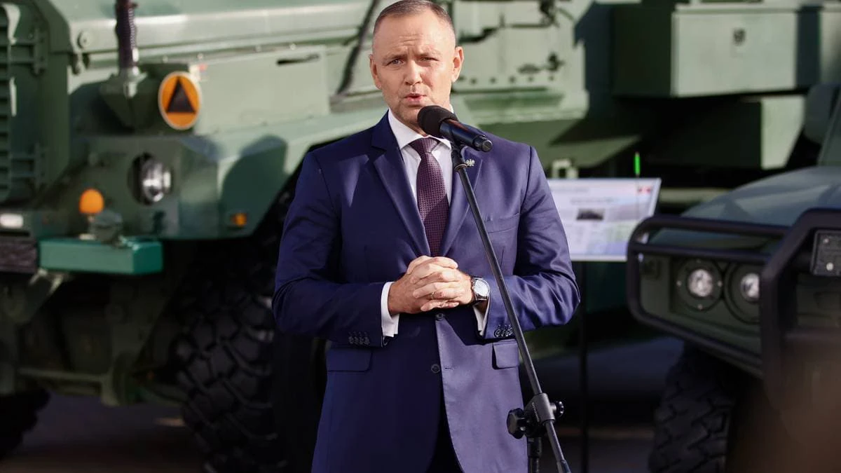 Польща після удару біля Ягодина: нарада Туска та інформування Навроцького