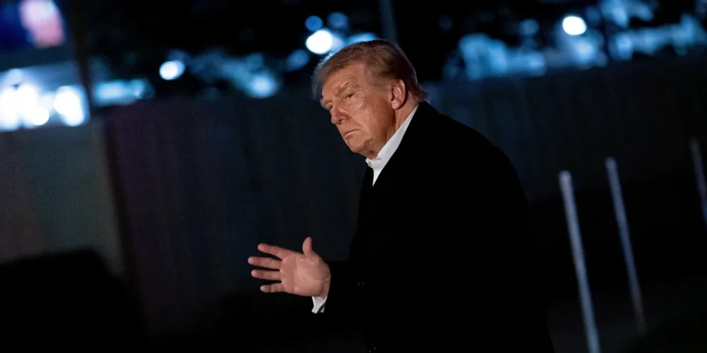 Від домовленостей Трампа до запитань Конгресу: хроніка розчарування